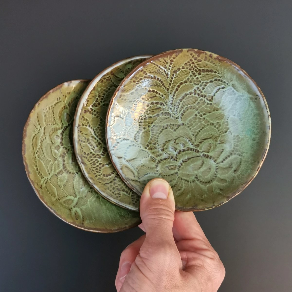 Set of 3 Green Small Plates - Lace Pattern