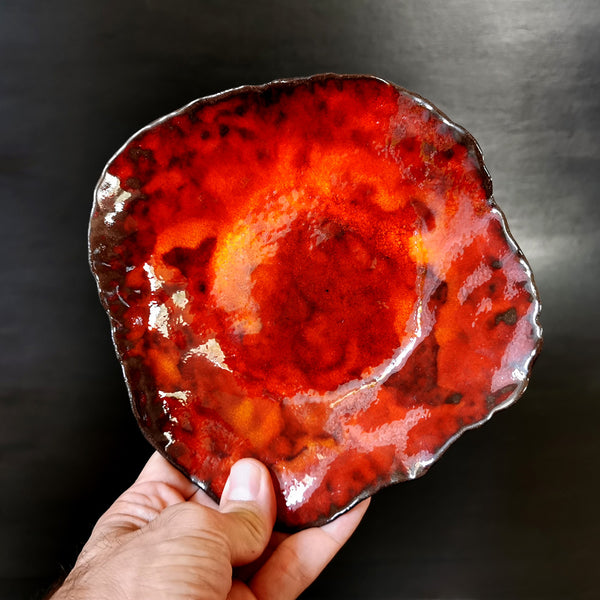 Cloudy Red Asymmetrical Plate